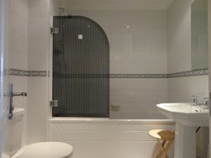 Bathroom W.C.- click for photo gallery